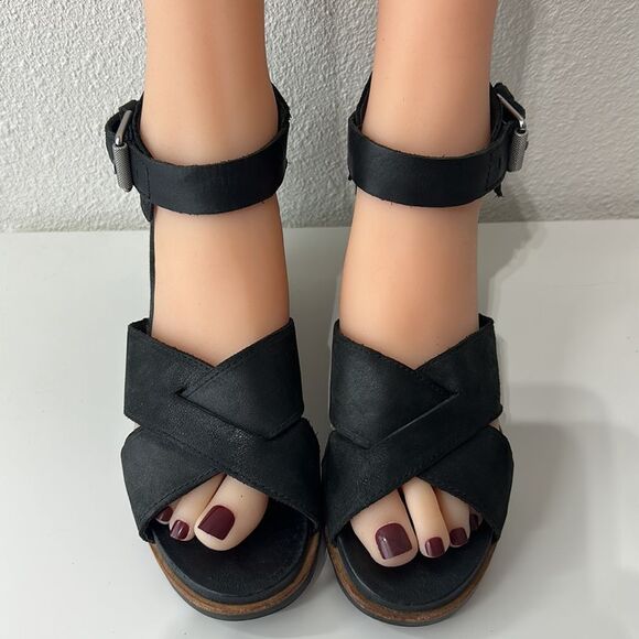 Sorel Joanie Wedge Sandals Sz 9.5 in Black - Picture 2 of 8